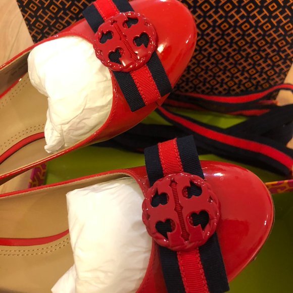 Tory Burch Women's red patent leather bow ballet flats shoes with lacing size7 - Picture 8 of 8